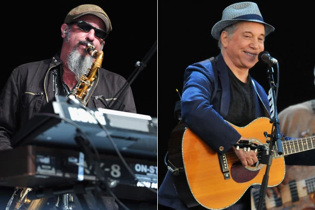 Los Lobos’ Steve Berlin Labels Paul Simon a ‘Jerk,’ Alleges ‘Graceland