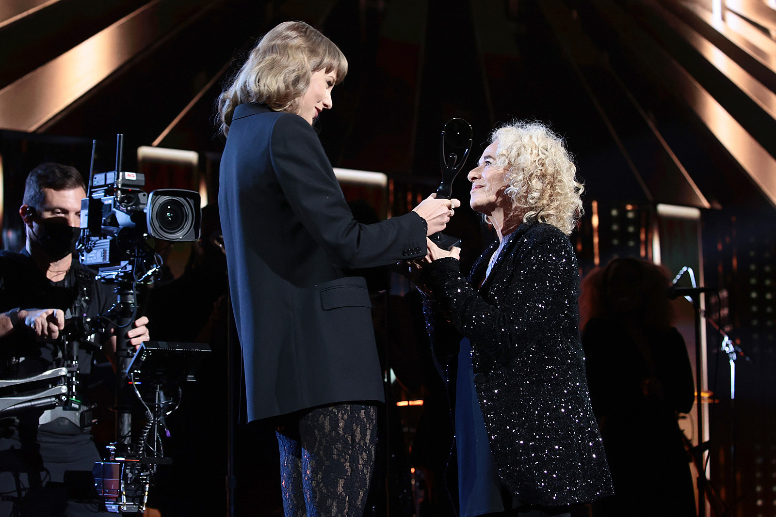 Taylor Swift Inducts Carole King Into the Rock Hall of Fame