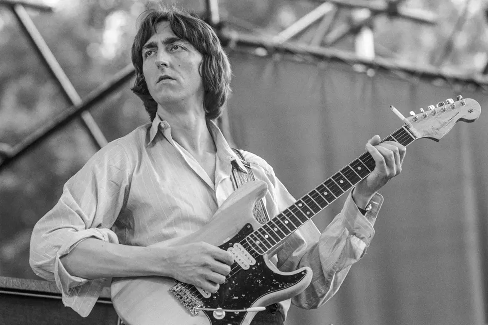 Guitar Pioneer Allan Holdsworth Dies