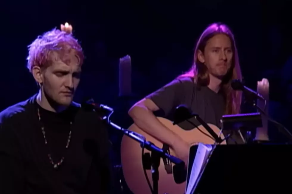 Jerry Cantrell Felt Like ‘F—ing S—’ During ‘MTV Unplugged’