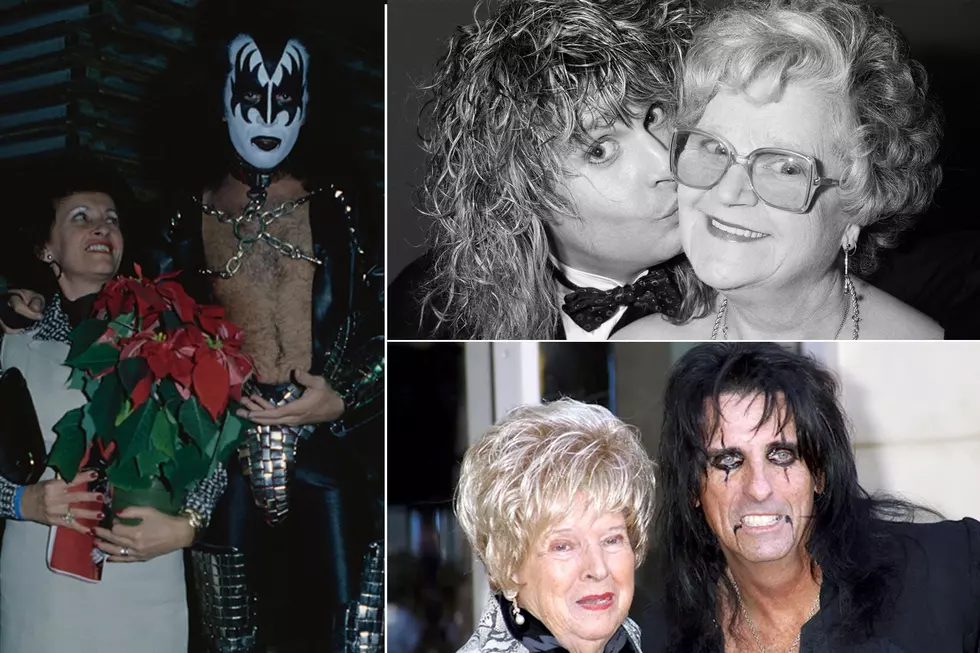 25 Rock Stars With Their Moms: Photos